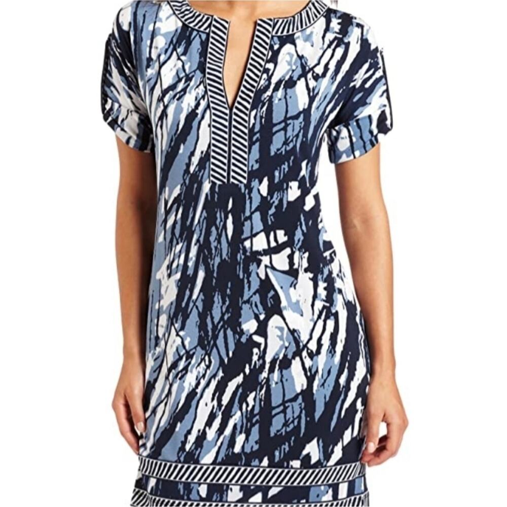 BCBGMaxAzria Fitted‎ Roll Tab Short Sleeve Dress XS